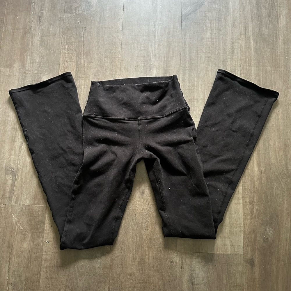 Alo yoga flared leggings